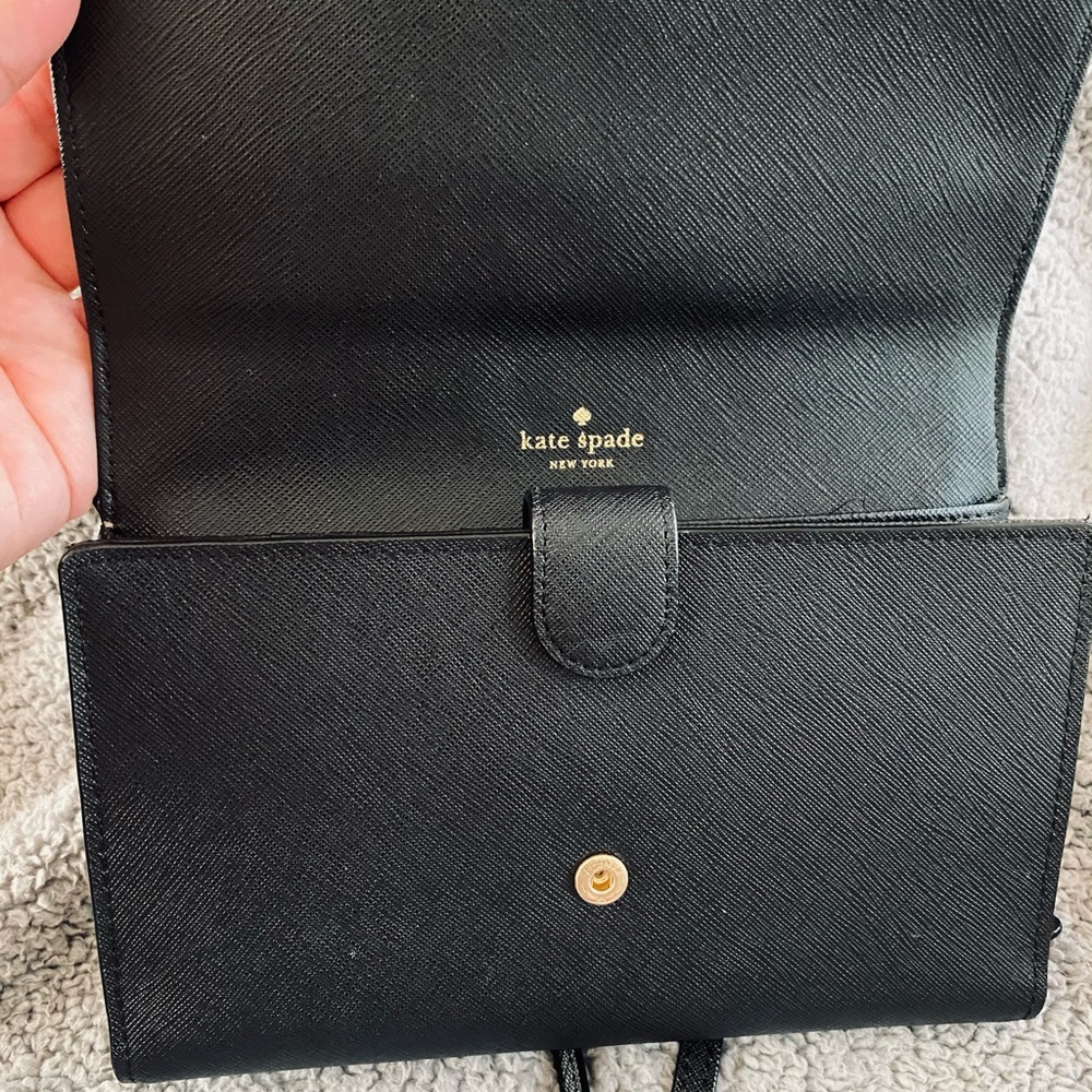 Authentic Kate Spade - Picture 4 of 6